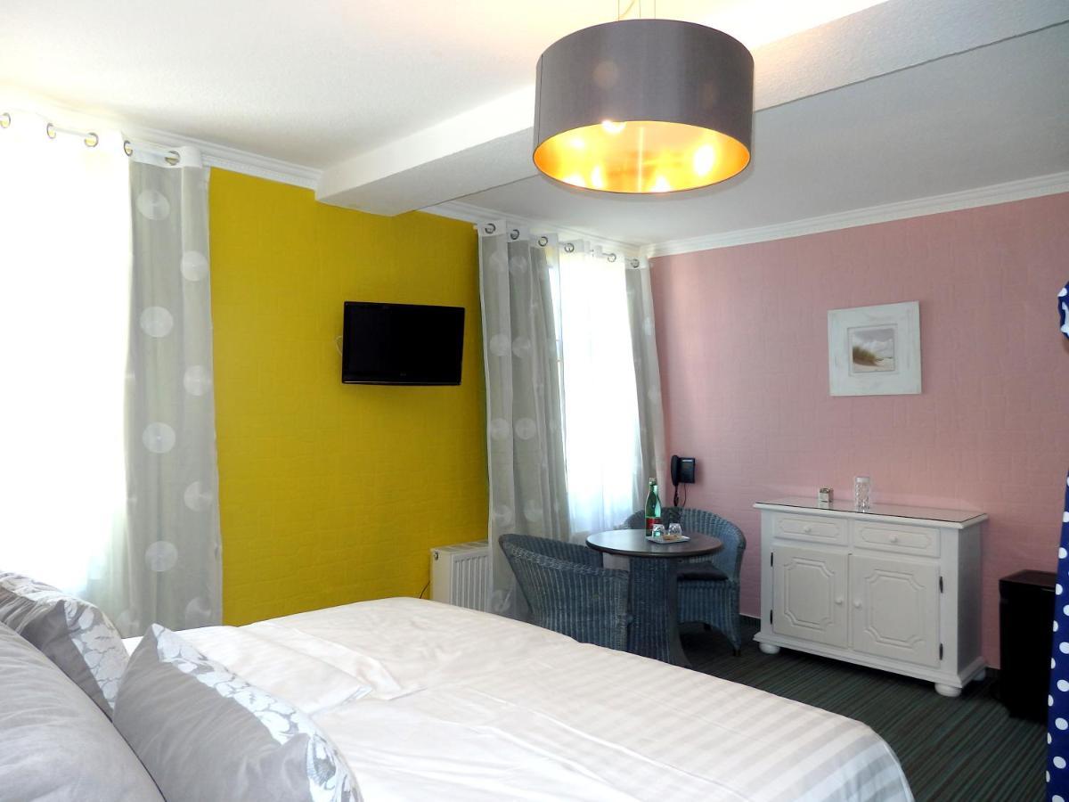 Strandhotel Villa Louisa & Appartementhaeuser Villa Josephine Und Villa Christine Juliusruh Εξωτερικό φωτογραφία